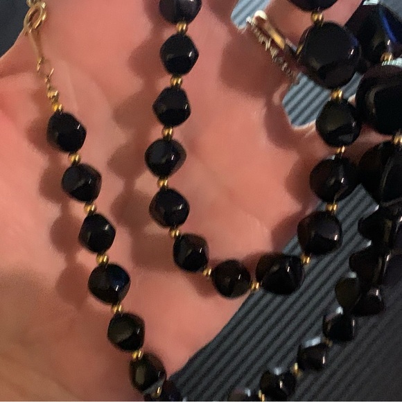 Vintage AVON Necklace - Picture 6 of 9